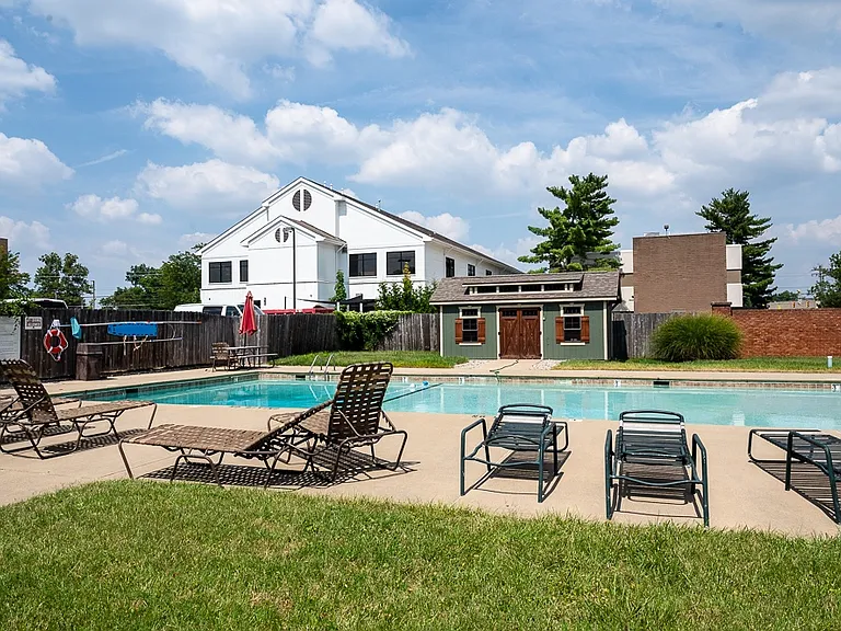 7752 Montgomery Rd #65 — Photo 36