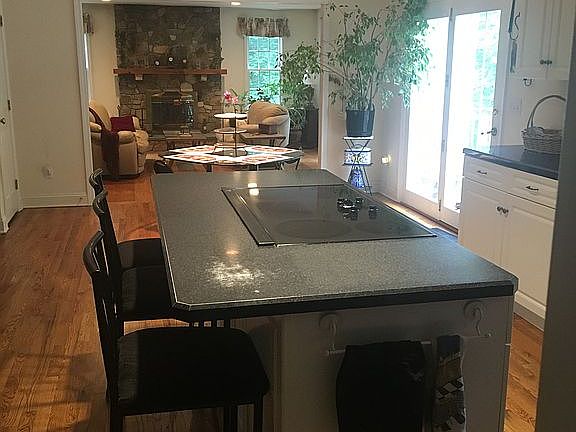 Flat top range, 5 burner
