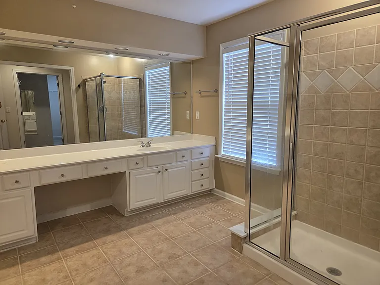8155 Cavendish Pl — Photo 17