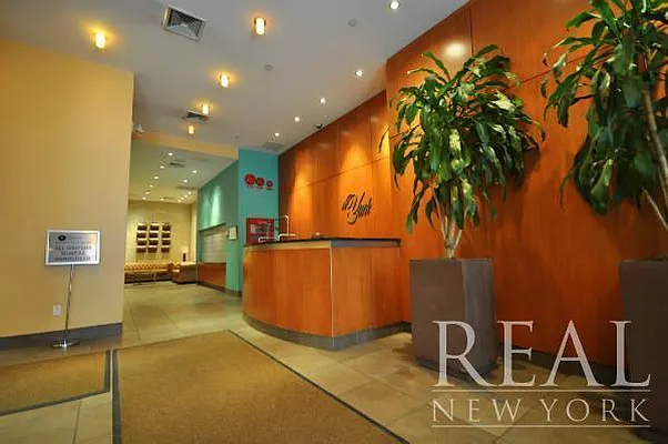 Rented by REAL New York | media 9