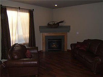 3rd image of 19222 74th Ave E