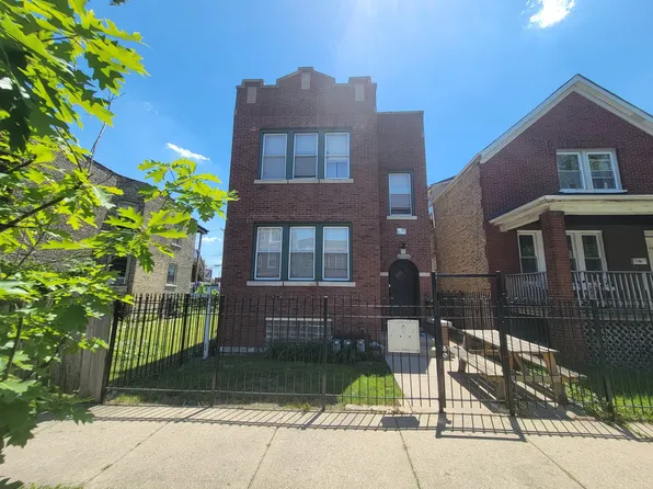 4241 W Crystal St, Chicago, IL 60651