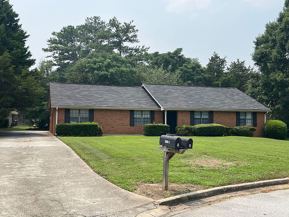 1st image of 3017 & B Springdale Ct #A