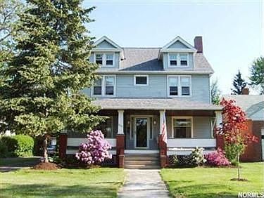 1st image of 3591 Fairmount Blvd