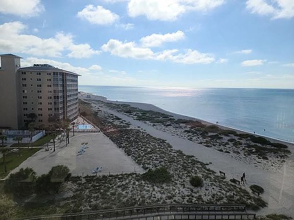3rd image of 811 The Esplanade N APT 701