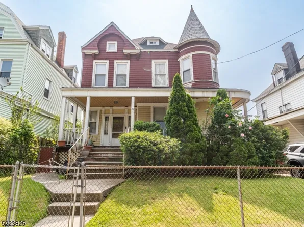 30-32 Leslie St, Newark City, NJ 07108