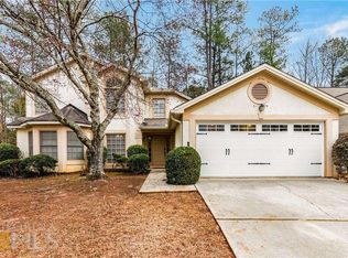 185 River Terrace Ct, Roswell, GA 30076