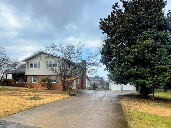 1808 Garner St, Scottsboro, AL 35769