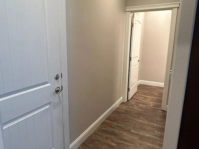 2601 Sapphire Ln #3 — Photo 6