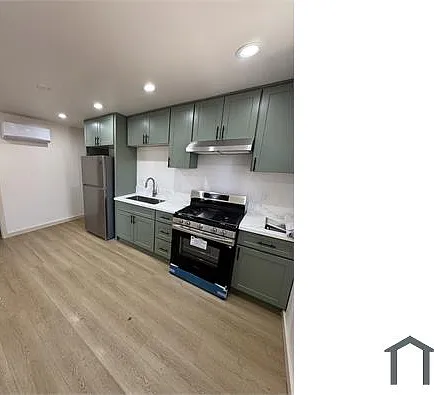 1981 Olive Dr #B — Photo 1