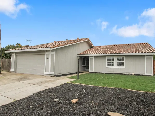 2416 Sussex Ave, Modesto, CA 95358