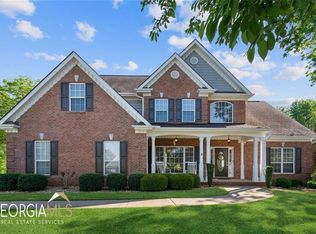 1378 Beringer Dr, Hoschton, GA 30548