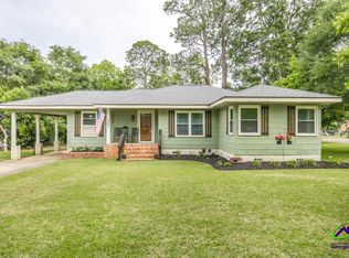 883 4th Ave, Rochelle, GA 31079
