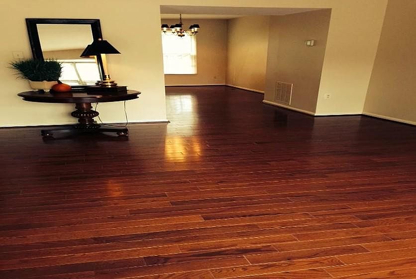 2nd image of 4762 Gainsborough Dr
