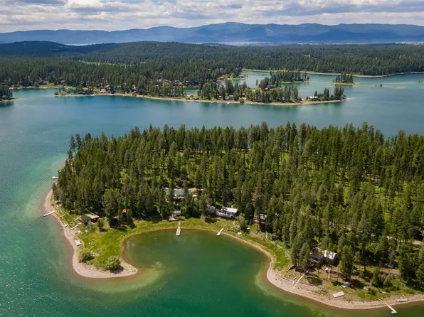 1854 Echo Cabin Loop, Bigfork, MT 59911