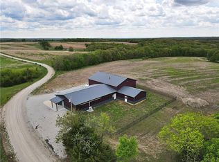 32184 E 237th St, Ridgeway, MO 64481