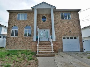 615 Page Ave, Staten Island, NY 10307