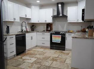7131 Oakmont Dr, Lake Worth, FL 33467