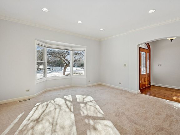 4th image of 21W770 Glen Park Rd