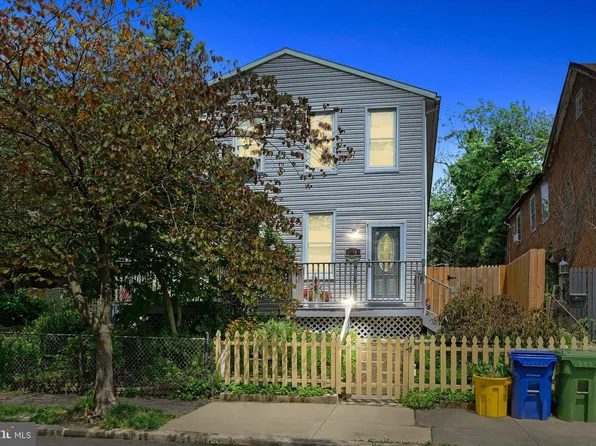 1134 Homestead St, Baltimore, MD 21218