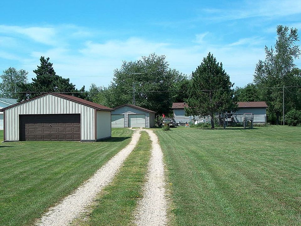 1st image of 16955 47th Ave