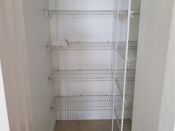5th image of 17506 Cherry Ridge Ln