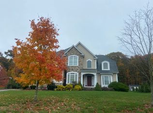 134 Kongscut Valley Trl, Glastonbury, CT 06033