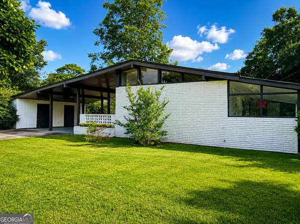 203 Pineview Dr, Warner Robins, GA 31088