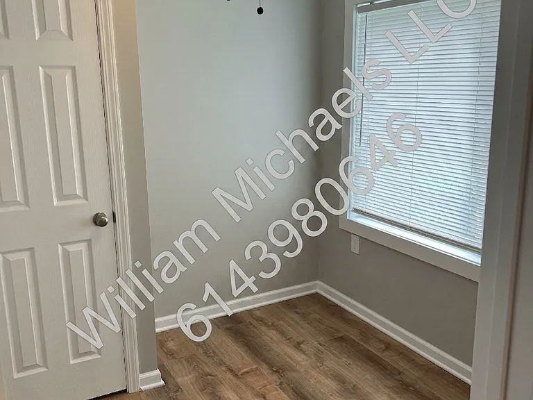 817 E Como Ave — Photo 10