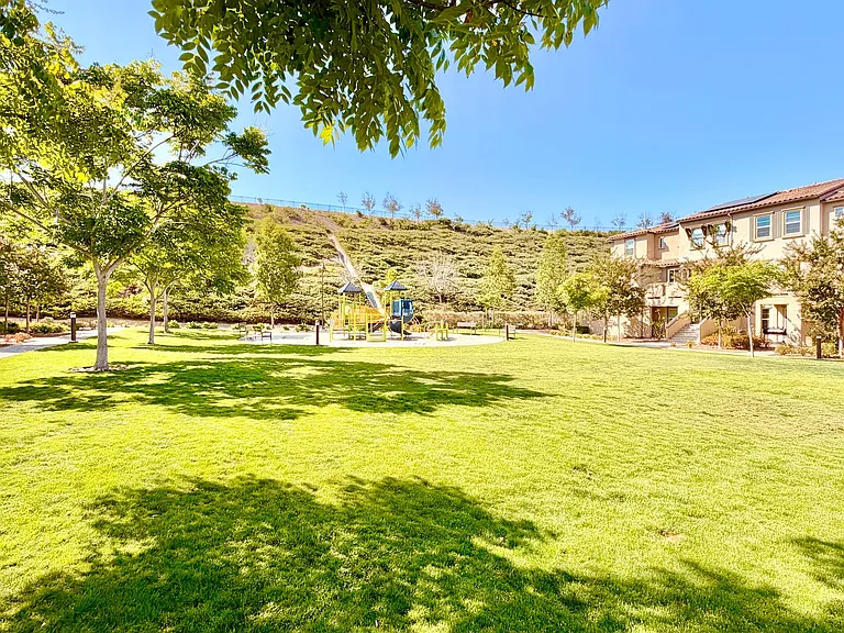 4374 Nautilus Way #9 — Photo 46