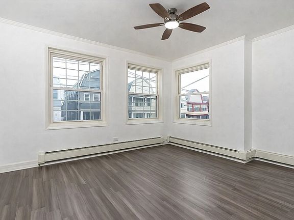 2nd image of 304 Fulton Ave #1