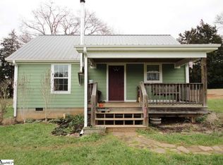 101 Bull Run Dr, Donalds, SC 29638