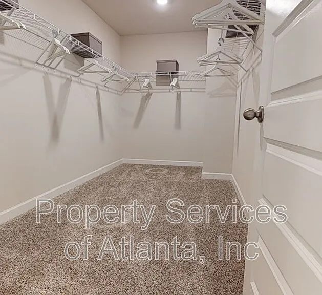6900 Newcastle Ct — Photo 11