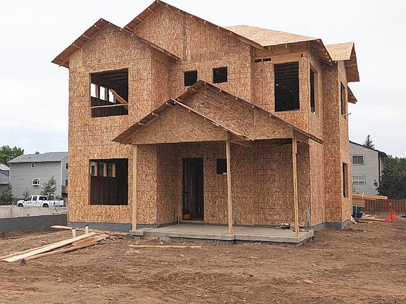 2nd image of 5511 Peacock Pl
