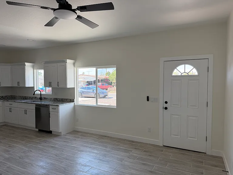 8125 E Bonnell St #A — Photo 2
