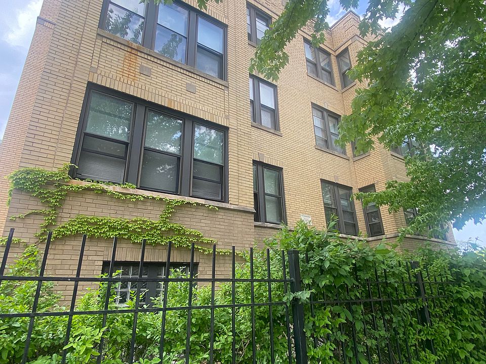 1st image of 3110 N Haussen Ct #2