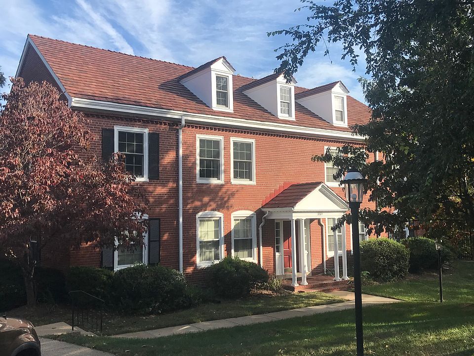 1st image of 3201 S Stafford St