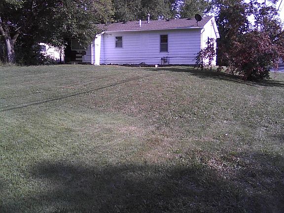 5th image of 4401 Oriole Ln