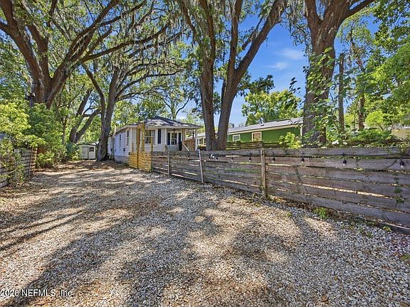 2nd image of 8318 OSTEEN Street