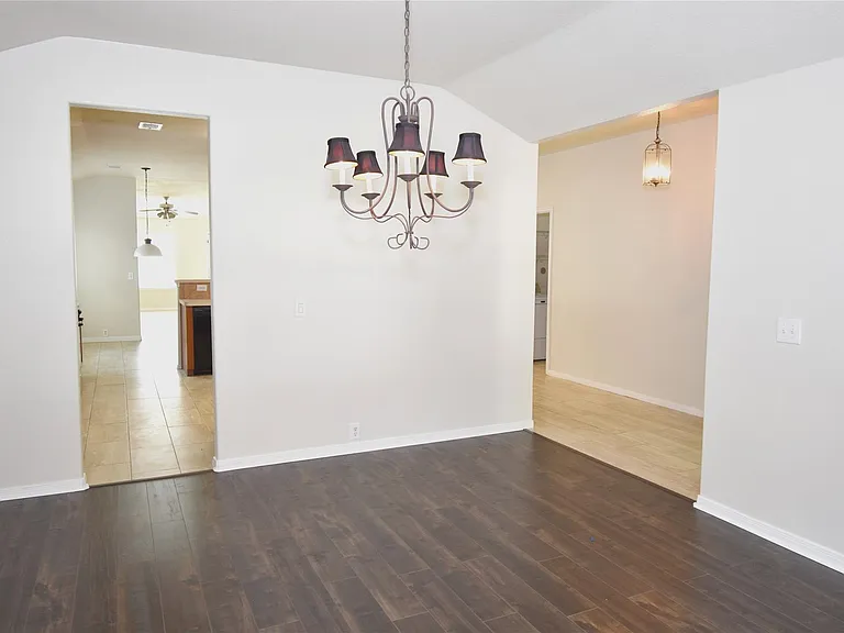 4717 Foster Hill Ct — Photo 3