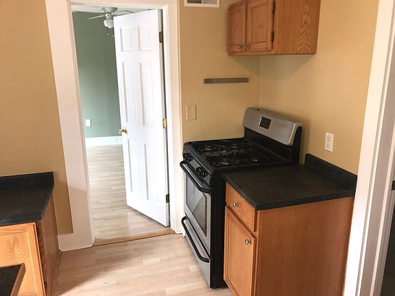 5th image of 2045 W 45th St #C