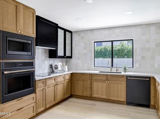 8019 E Del Timbre Dr, Scottsdale, AZ 85258