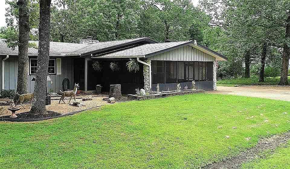 1st image of 14 Mishemokwa Dr
