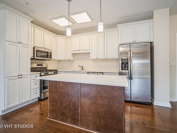 3rd image of 2150 Founders Dr APT 242