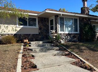 1191 Gloria Dr, Hollister, CA 95023