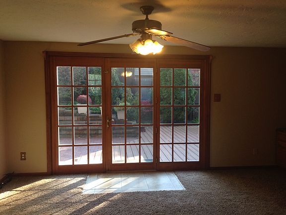 Family room to an trek deck