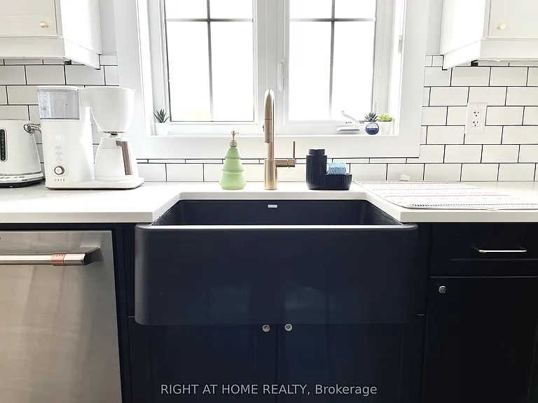 114 Black Willow Cres — Photo 10