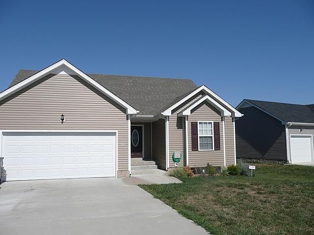 1st image of 545 Oakmont Dr