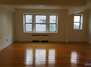 528 Mount Prospect Ave, Newark, NJ 07104