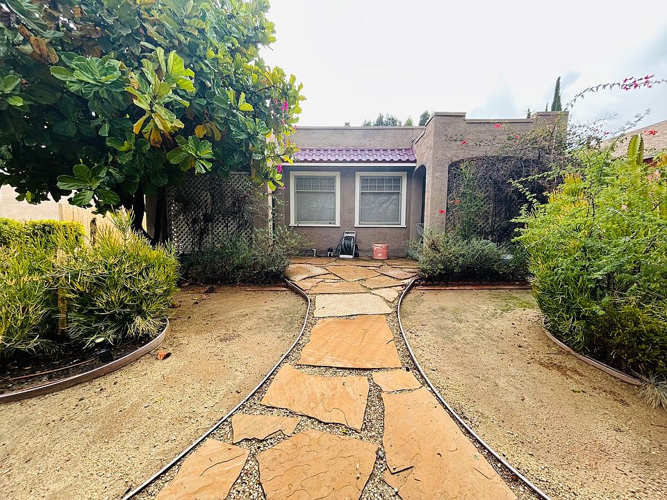 1st image of 7622 Hampton Ave